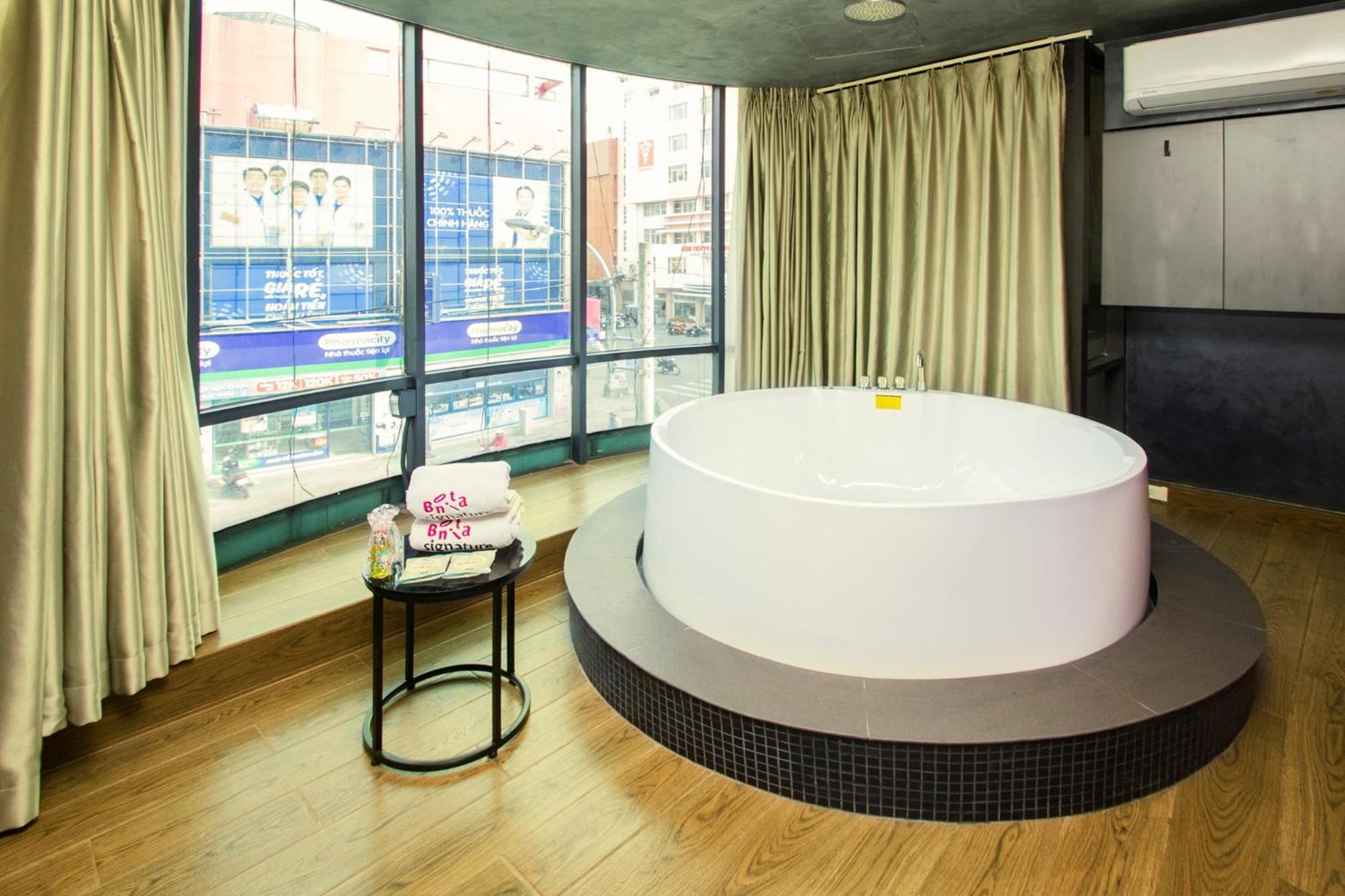 Bonita Signature Hotel Ho Chi Minh City Exterior photo
